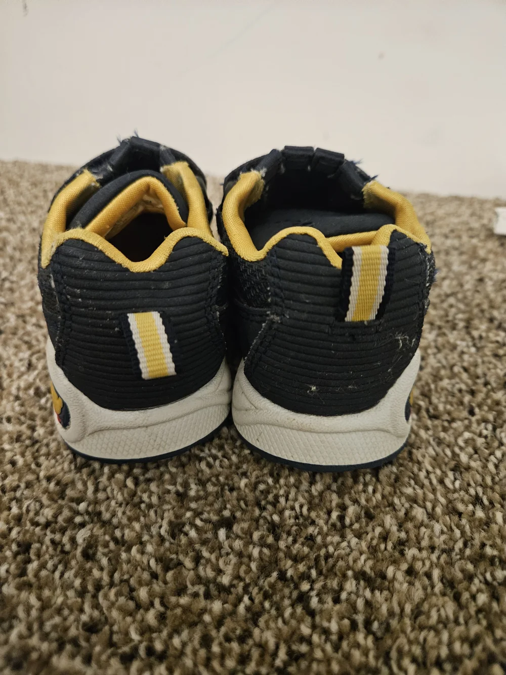 Pooh Vintage Navy & Yellow Toddler Sneakers